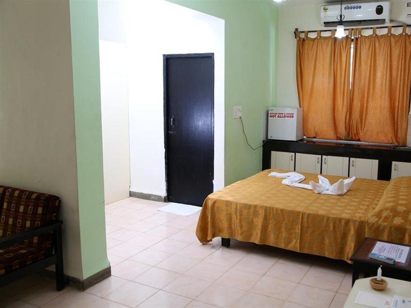 Alor Holiday Resort Calangute Exterior foto